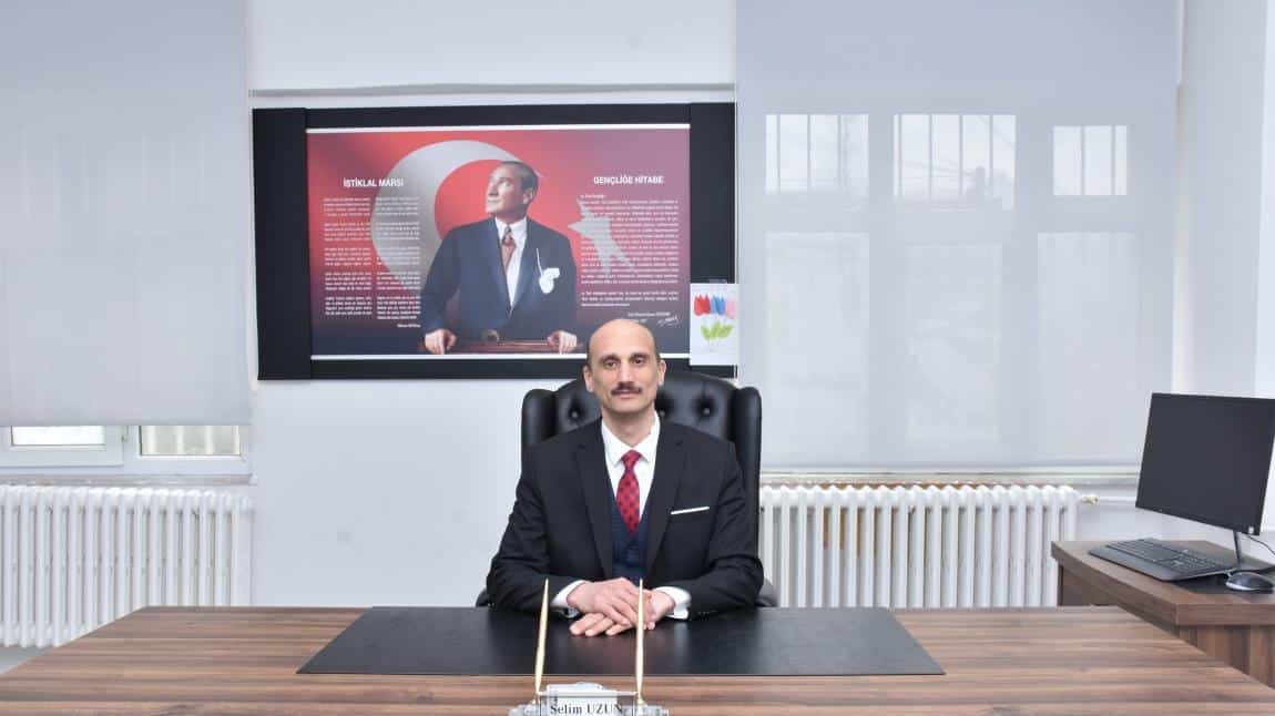 Selim  UZUN - MÜDÜR